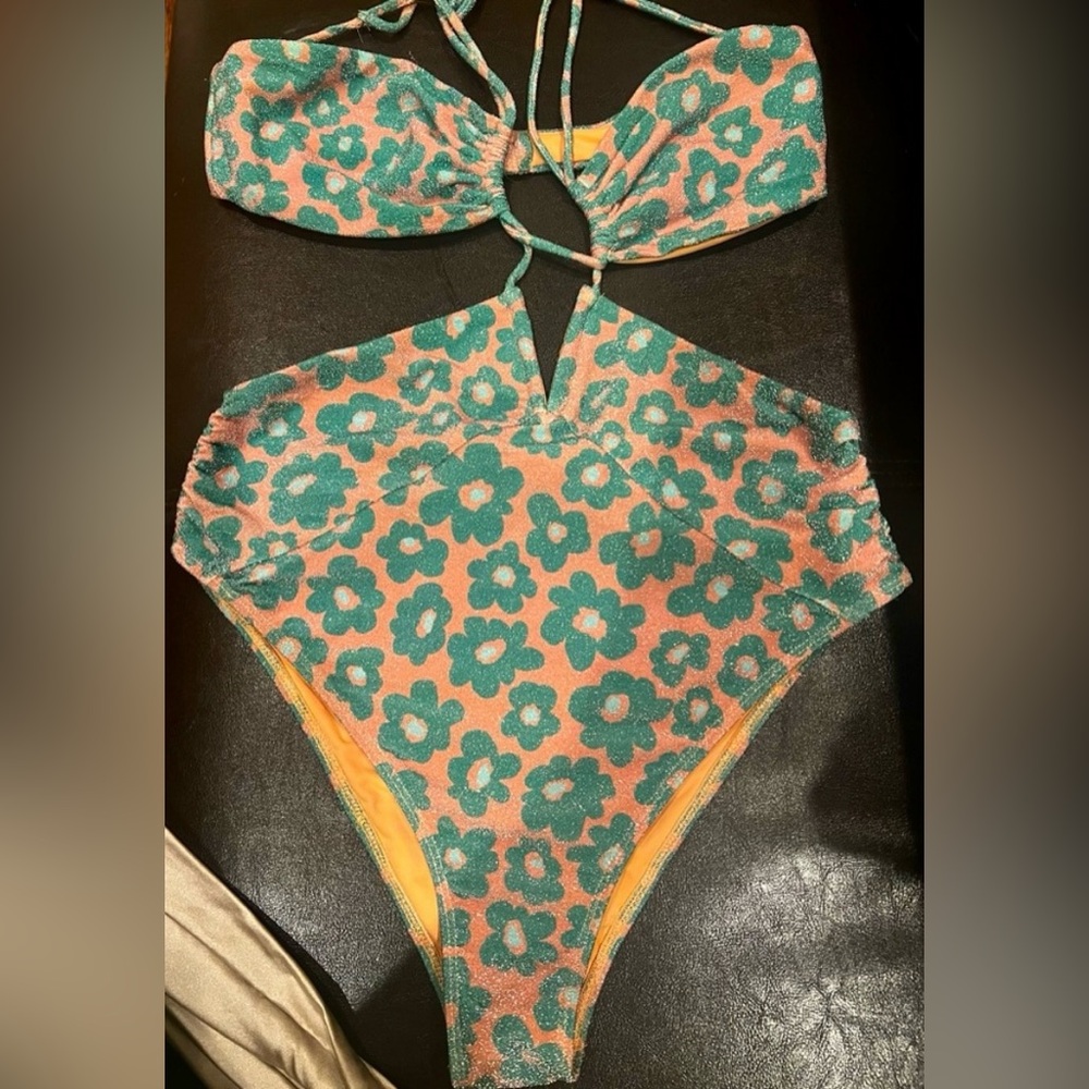 ✨ FOR LOVE AND LEMONS SWIMSUIT